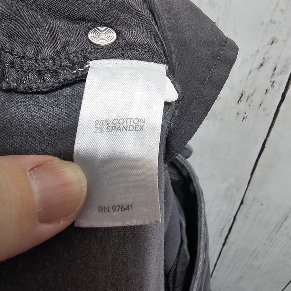 J. Jill Women's Gray Velveteen Velvet Pants Jeans Straight Leg Size 22. - Picture 8 of 8